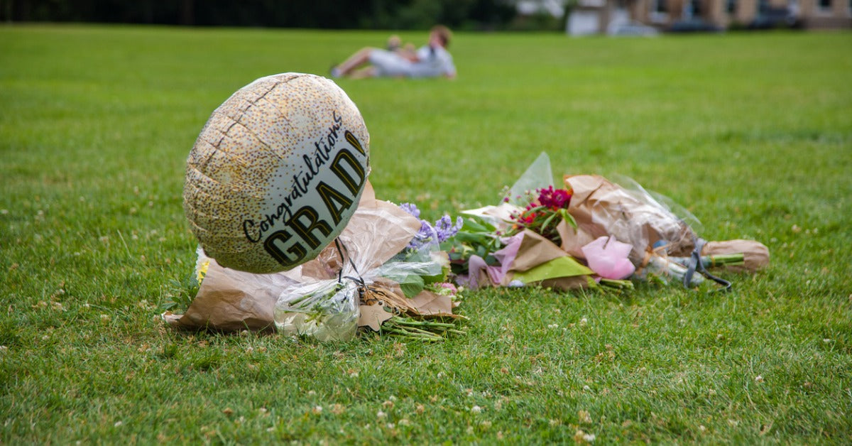 Perfect Graduation Gift Ideas - Presents for your special graduate.