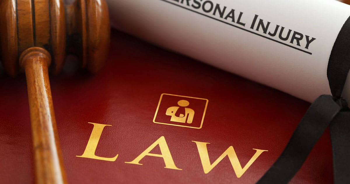 6 Reasons to Become a Lawyer