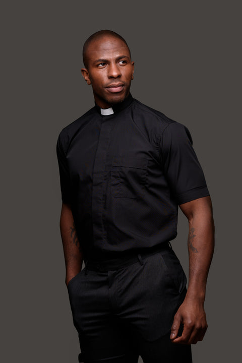 Reliant Men’s Short Sleeved Clergy Shirt